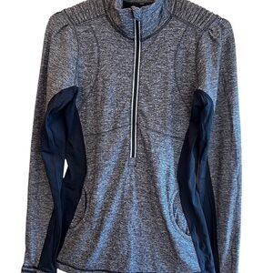 Lululemon Half Zip Pullover with Mesh Sides & Sleeves. EUC